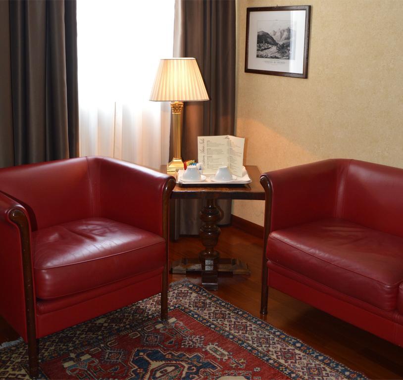 Astoria Hotel Italia Udine Exterior foto
