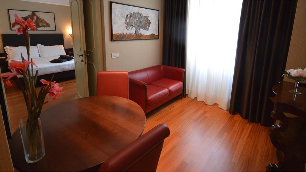 Astoria Hotel Italia Udine Exterior foto