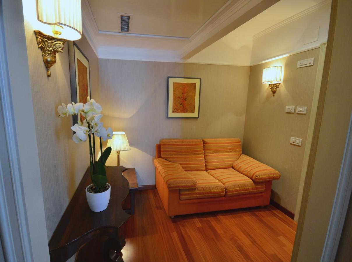 Astoria Hotel Italia Udine Exterior foto